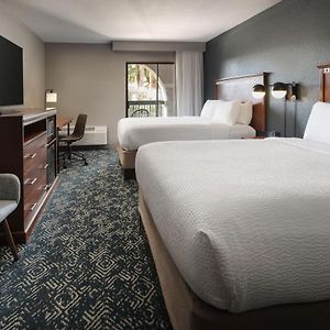 Larger Guest room 2 Queen Courtyard view